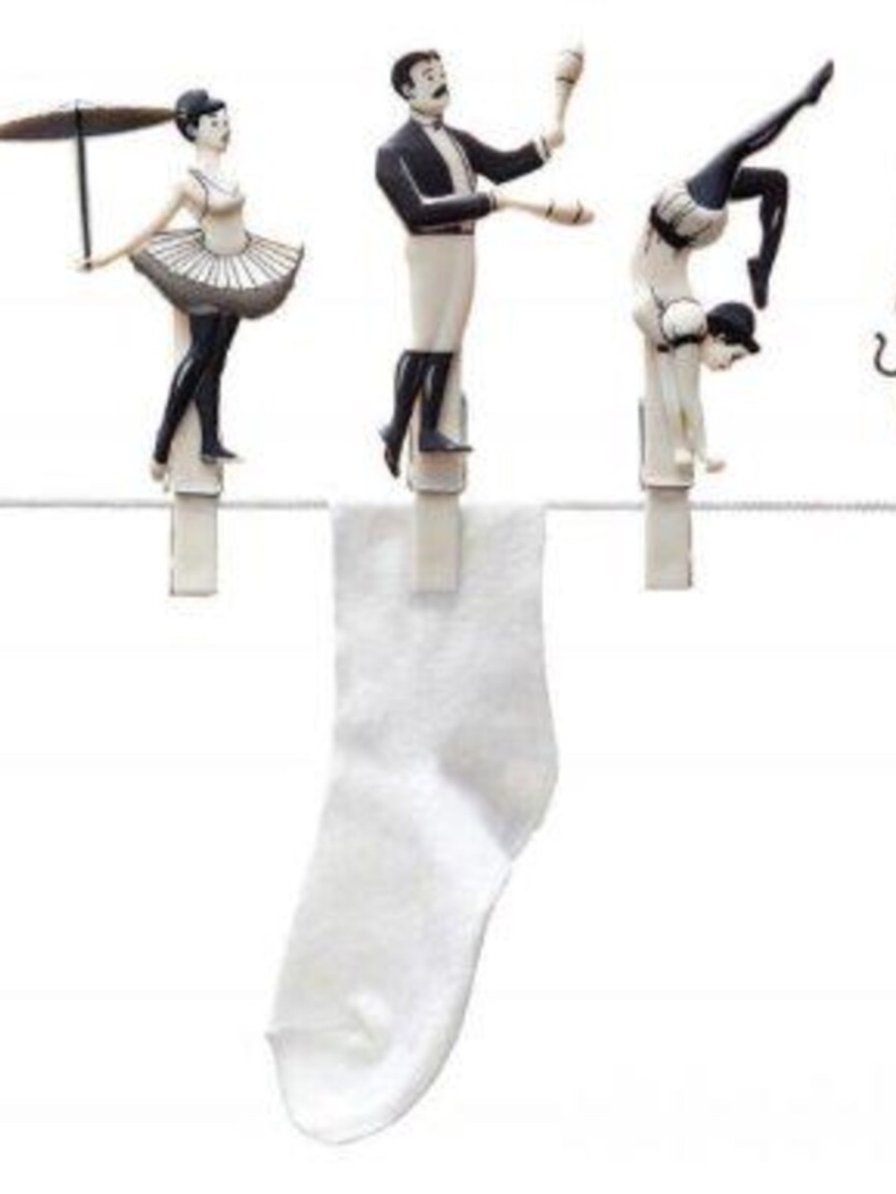 Ornamental Circus People Clothes Pins  The Amazing Pegzini Family Laundry Pegs - Picture 2 of 11